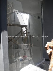 partisi kaca temper surabaya murah