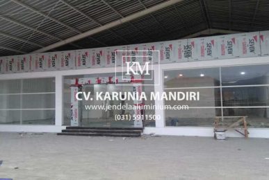 aluminium showroom daihatsu
