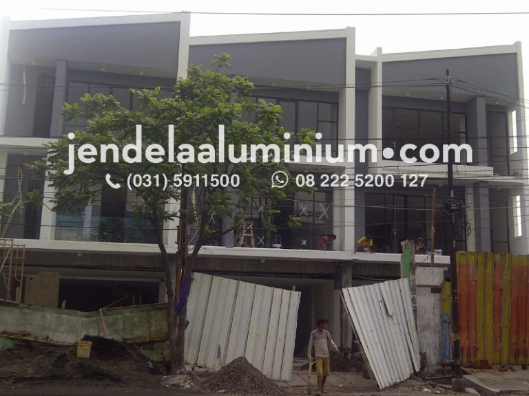 Partisi Aluminium Kaca Ruko di Bratang – Surabaya